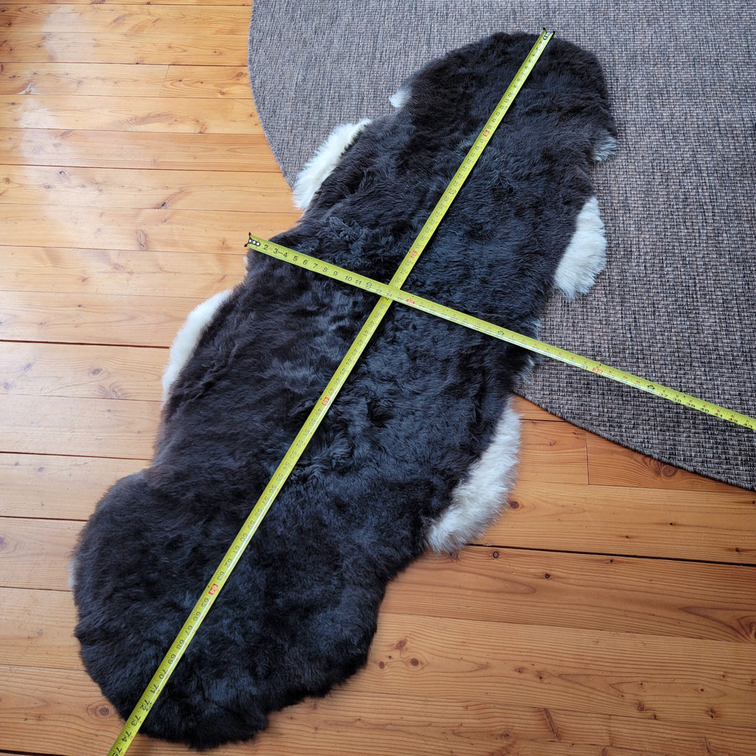 Sleek Black Shorn Icelandic Lambskin Double – Sewn in the USA