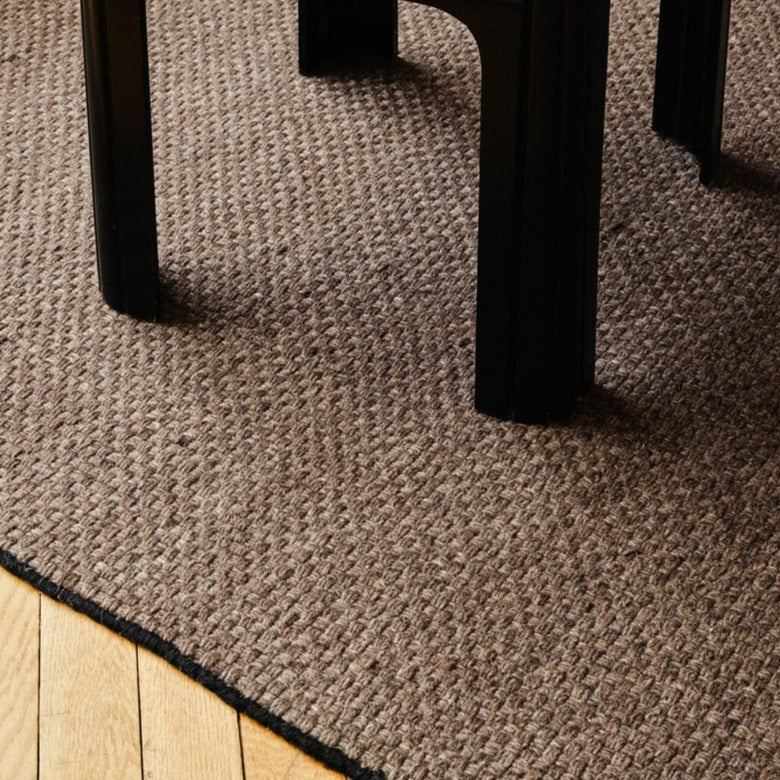 Zero Basket  Rug – Brown