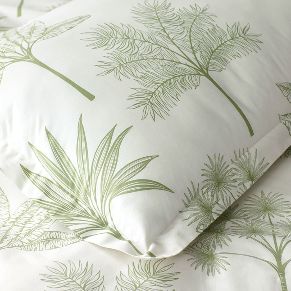 Tulum Tropical Forest Print Percale Duvet Cover