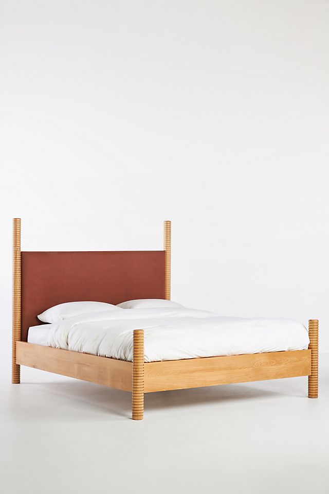 Katie Hodges Ridged Bed