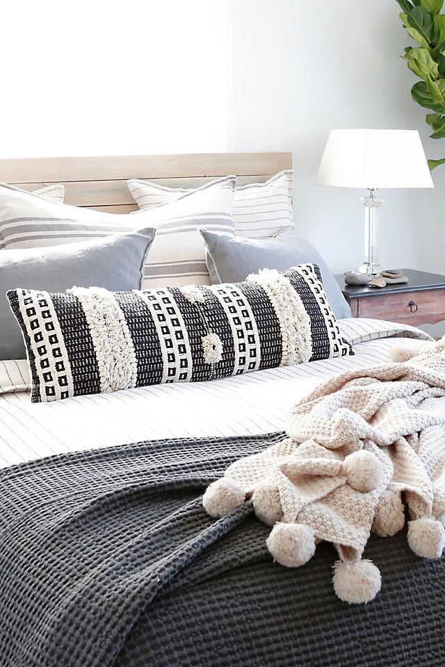 Pom Pom at Home Zuma Bed Blanket