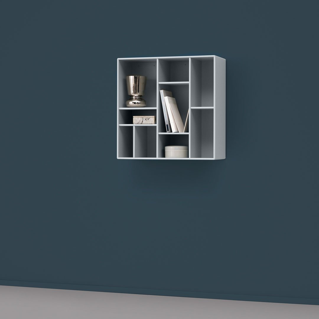 Compile Wall-Mounted Bookshelf