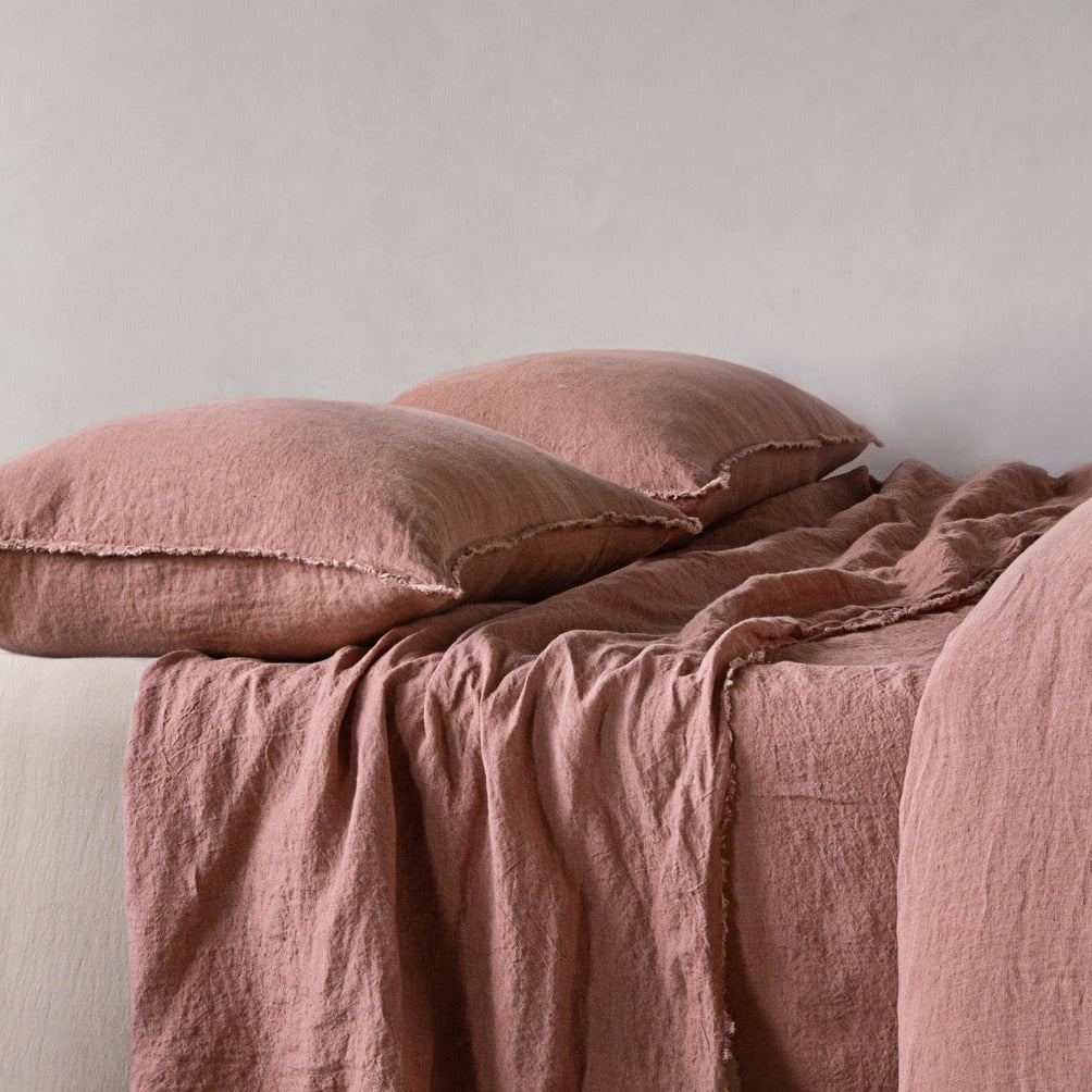 Flocca Linen Pillowcase | Clay Pink