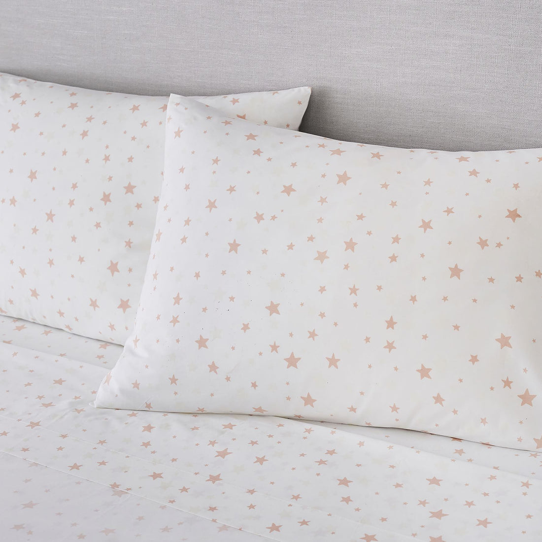 Shining Star Glow-in-the-Dark Sheet Set & Pillowcases